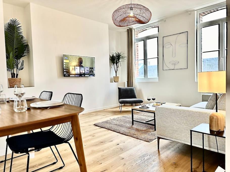 L'eclat Prestigieux : Quartier Henriville
